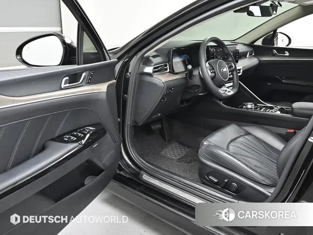 Kia K5 3rd generation 2021 Черный из Кореи, фото 2