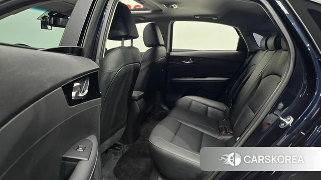Kia The New K3 2nd generation 2022 Синий из Кореи, фото 2