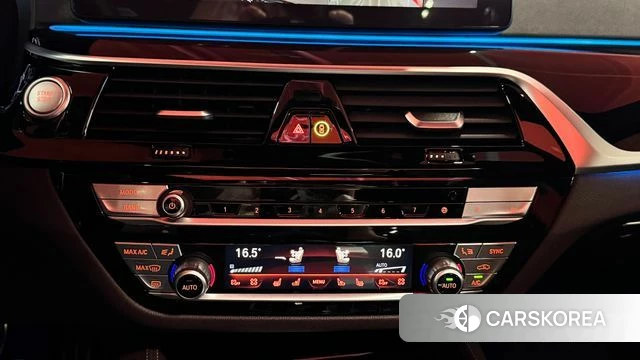 BMW 5 Series (G30) 2022 Синий из Кореи, фото 2