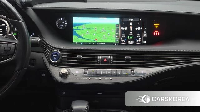 Lexus LS500h 5th generation 2019 Черный из Кореи, фото 2