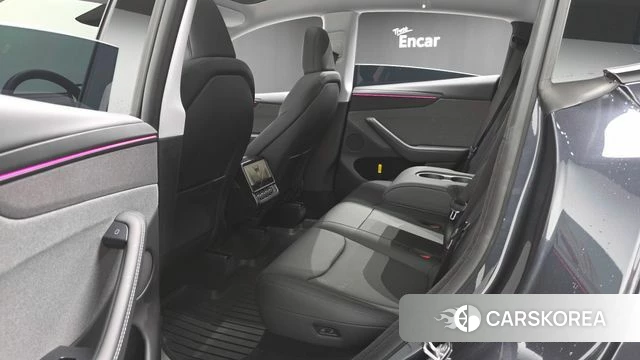 Tesla Model Y 2025 Серый из Кореи, фото 2