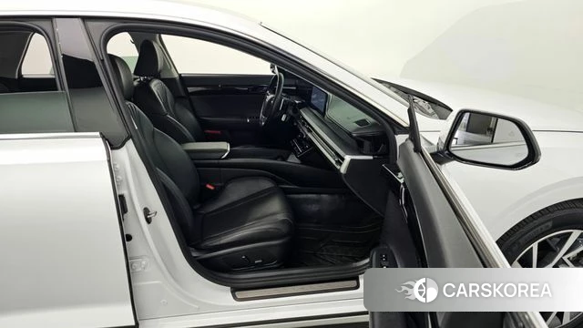 Hyundai Grandeur (GN7) 2023 Белый из Кореи, фото 2