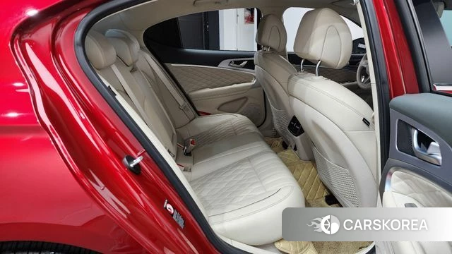 Genesis G70 2020 Красный из Кореи, фото 2