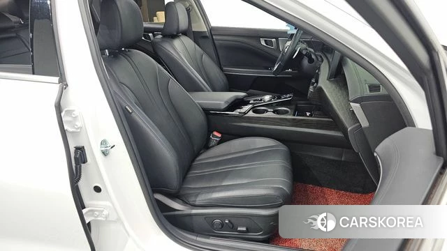 Kia K8 2023 Белый из Кореи, фото 2