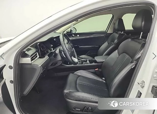 Kia K5 3rd generation 2023 Белый из Кореи, фото 2