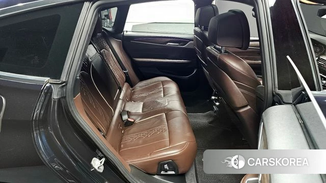 BMW 6 Series GT (G32) 2020 Черный из Кореи, фото 2