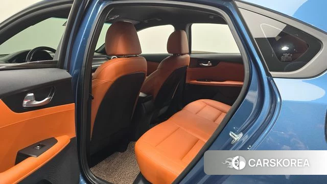 Kia The New K3 2nd generation 2022 Синий из Кореи, фото 2
