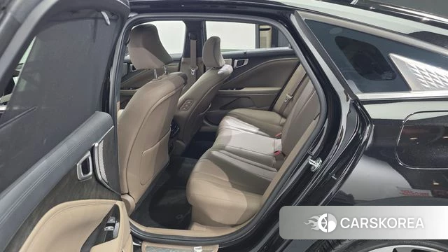 Kia K8 Hybrid 2022 Черный из Кореи, фото 2
