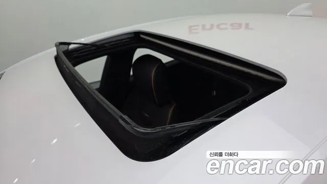 Cadillac CT4 2021 Белый из Кореи, фото 2