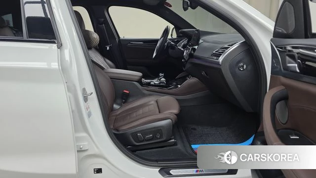 BMW X4 (G02) 2024 Белый из Кореи, фото 2