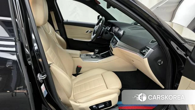 BMW 3 Series (G20) 2019 Черный из Кореи, фото 2