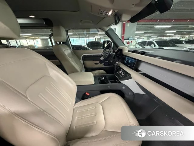 Land Rover Defender (L663) 2021 Белый из Кореи, фото 2