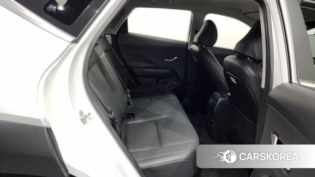 Hyundai Kona Hybrid (SX2) 2023 Белый из Кореи, фото 2