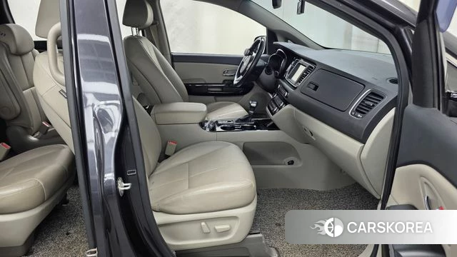 Kia The New Carnival 2019 Серый из Кореи, фото 2