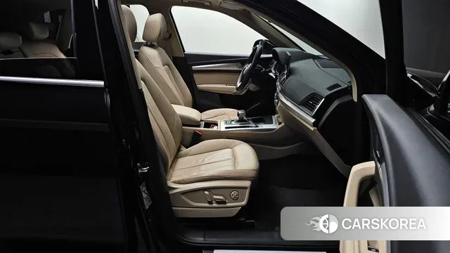 Audi Q5 (FY) 2021 Черный из Кореи, фото 2