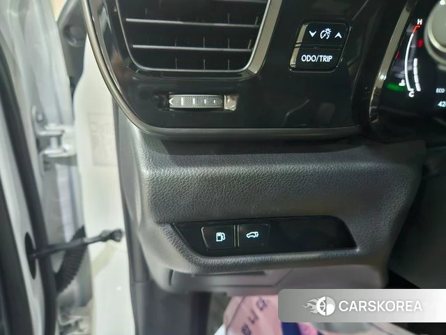 Lexus NX350h Second generation 2024 Белый из Кореи, фото 2