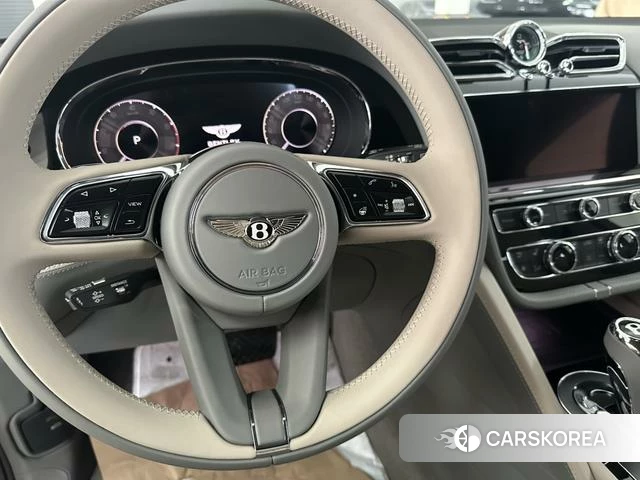 Bentley Tim Yue 2025 Темно-серый из Китая, фото 2