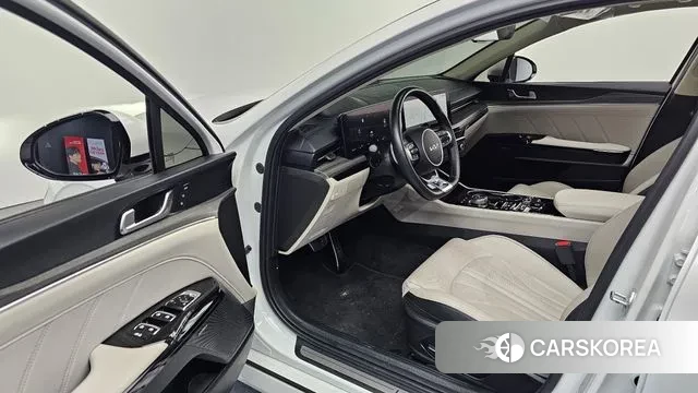 Kia The New K5 3rd generation 2024 Белый из Кореи, фото 2