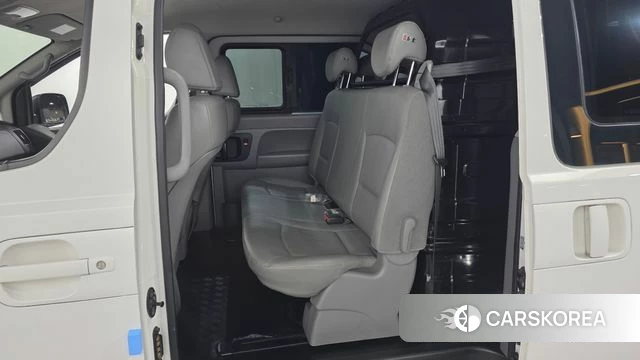 Hyundai The New Grand Starex 2021 Белый из Кореи, фото 2