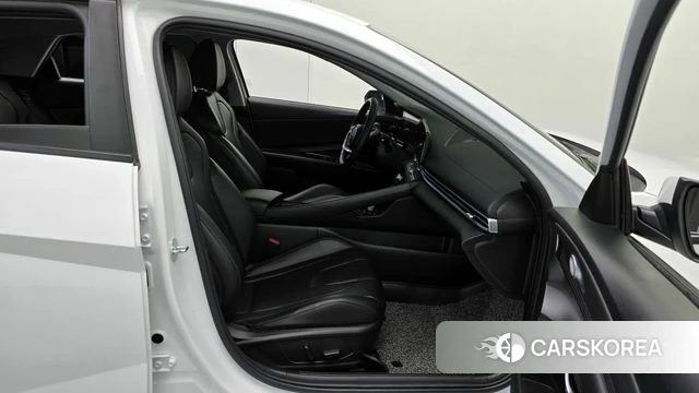 Hyundai Avante (CN7) 2022 Белый из Кореи, фото 2