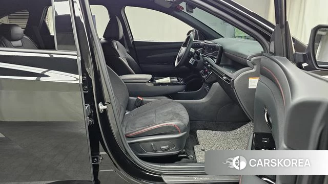 Hyundai The New Tucson Hybrid (NX4) 2024 Черный из Кореи, фото 2