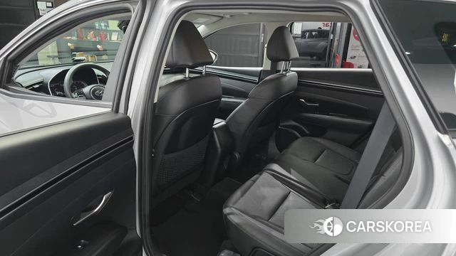 Hyundai Tucson (NX4) 2022 Серебряный из Кореи, фото 2