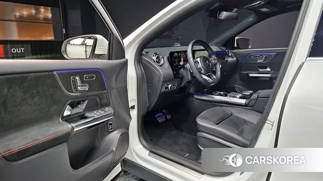 Mercedes-Benz GLA - Class H247 2023 Белый из Кореи, фото 2