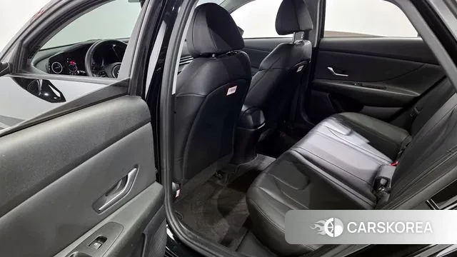 Hyundai Avante (CN7) 2021 Черный из Кореи, фото 2