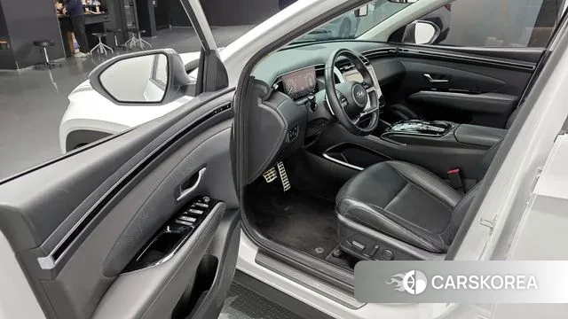 Hyundai Tucson Hybrid (NX4) 2021 Белый из Кореи, фото 2