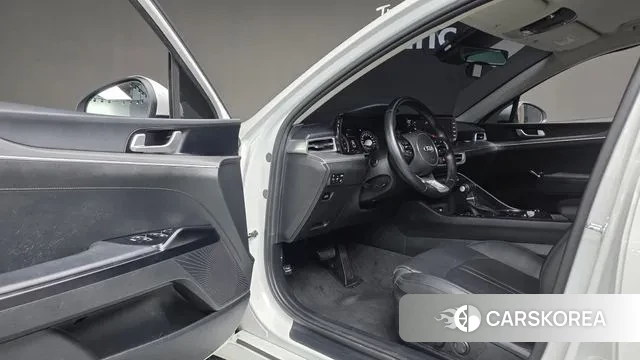 Kia K5 3rd generation 2020 Белый из Кореи, фото 2