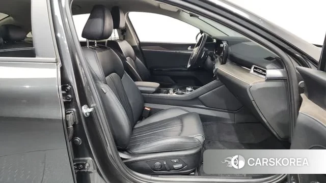 Kia K5 3rd generation 2020 Серый из Кореи, фото 2