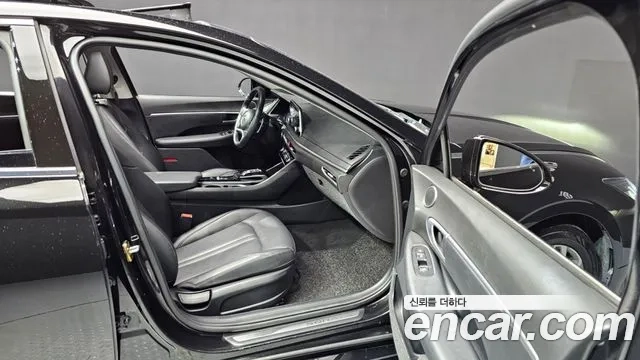 Hyundai Sonata (DN8) 2019 Черный из Кореи, фото 2