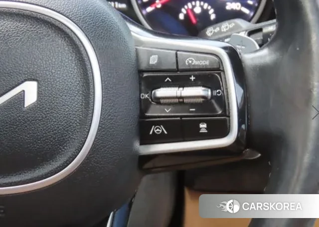 Kia Carnival 4th generation 2022 Белый из Кореи, фото 2