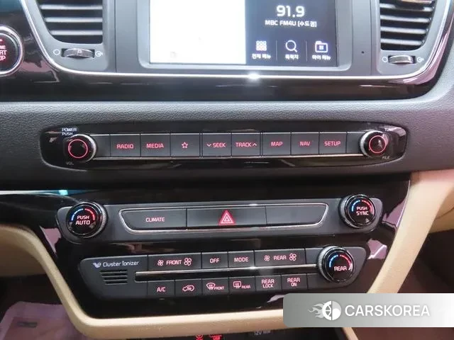 Kia The New Carnival 2018 Белый из Кореи, фото 2