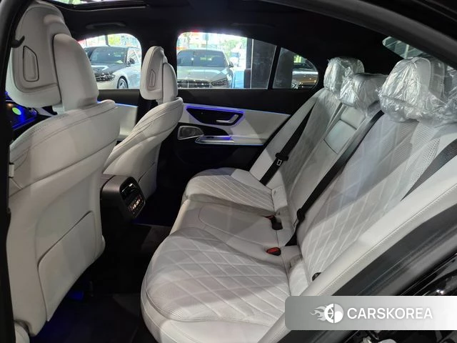 Mercedes-Benz E-Class W214 2026 Черный из Кореи, фото 2