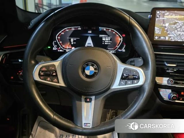 BMW 5 Series (G30) 2021 Черный из Кореи, фото 2