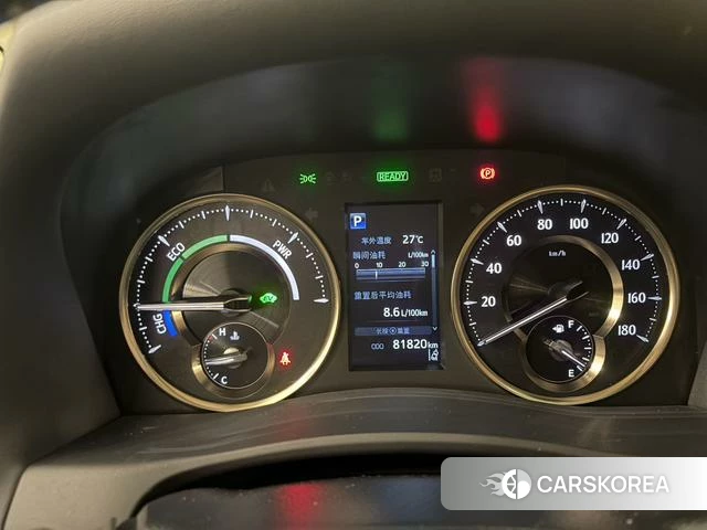 Toyota Elfa 2023 Белый из Китая, фото 2