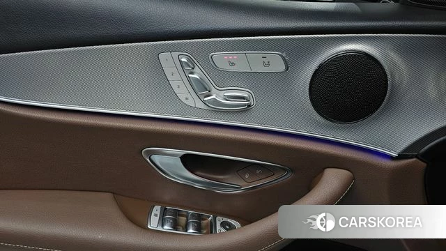 Mercedes-Benz E-Class W213 2018 Белый из Кореи, фото 2