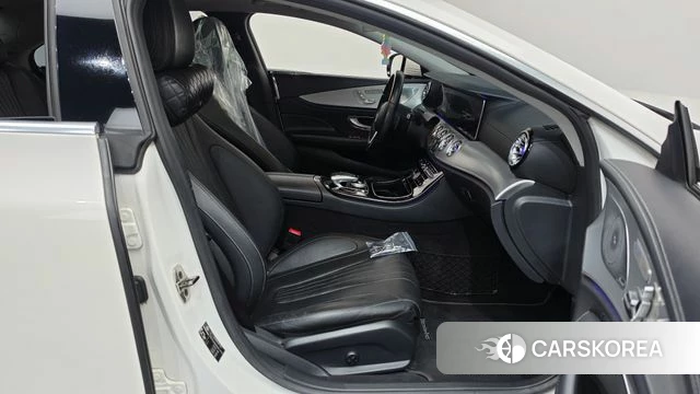 Mercedes-Benz CLS-Class C257 2019 Белый из Кореи, фото 2