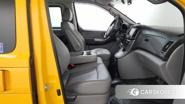 Hyundai The New Grand Starex 2020 Желтый из Кореи, фото 2