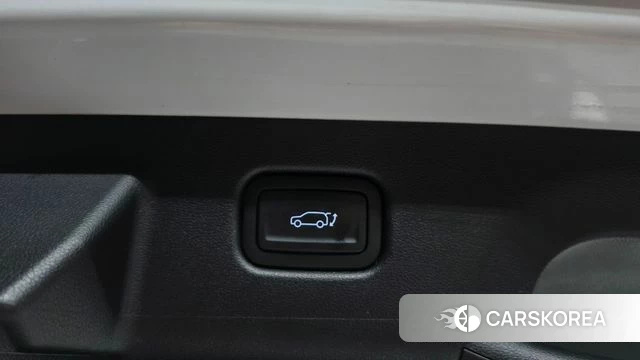Hyundai Kona Hybrid (SX2) 2023 Белый из Кореи, фото 2