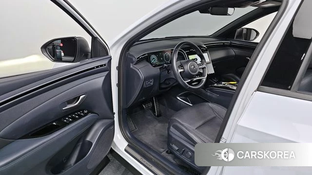 Hyundai Tucson Hybrid (NX4) 2021 Белый из Кореи, фото 2