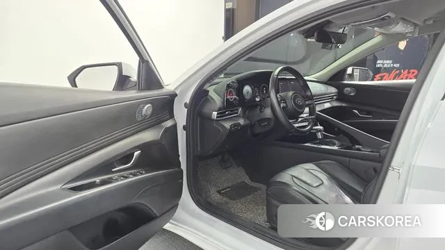 Hyundai Avante (CN7) 2021 Белый из Кореи, фото 2