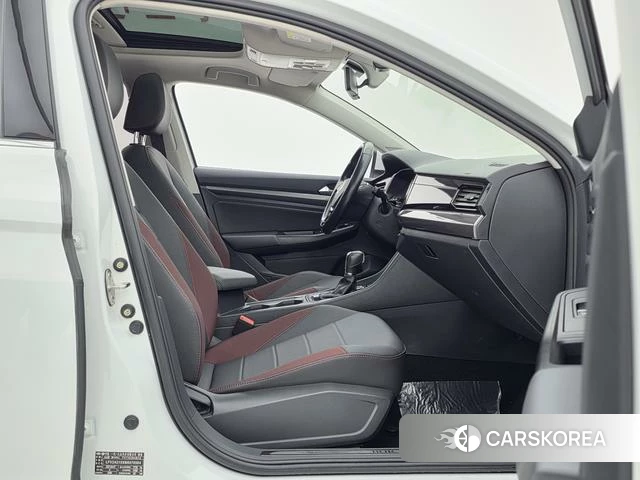 Volkswagen Bora 2021 Белый из Китая, фото 2
