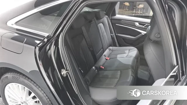 Audi A6 (C8) 2020 Черный из Кореи, фото 2