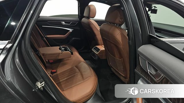 Audi A6 (C8) 2021 Серый из Кореи, фото 2