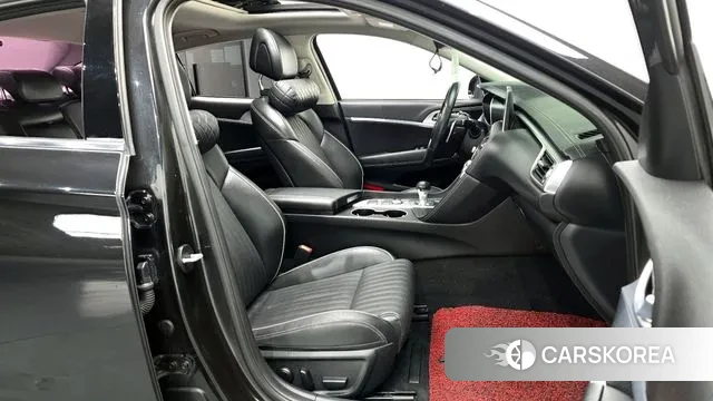 Genesis G70 2018 Черный из Кореи, фото 2