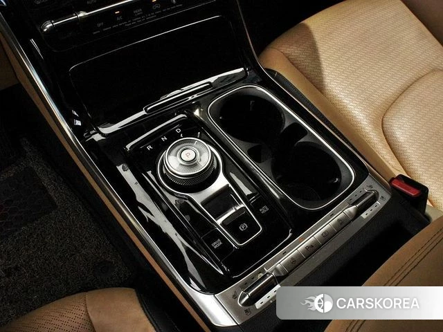 Kia Carnival 4th generation 2021 Белый из Кореи, фото 2