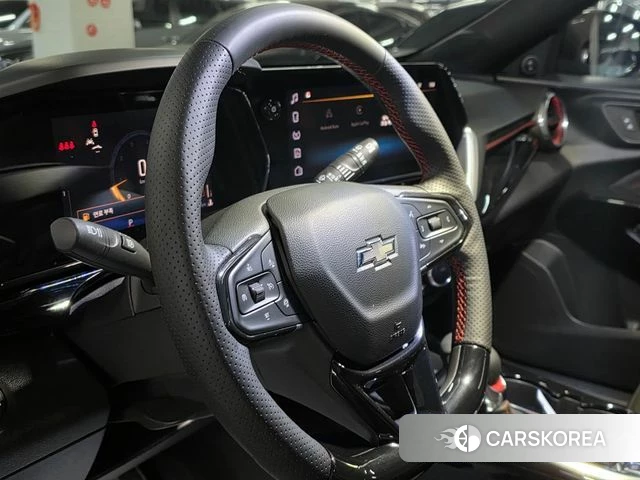 Chevrolet (GM Daewoo) Trax Crossover 2023 Черный из Кореи, фото 2