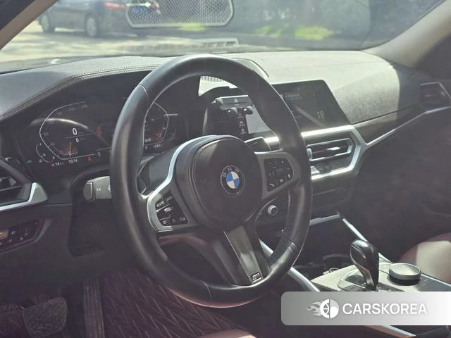 BMW 3 series 2022 Черный из Китая, фото 2